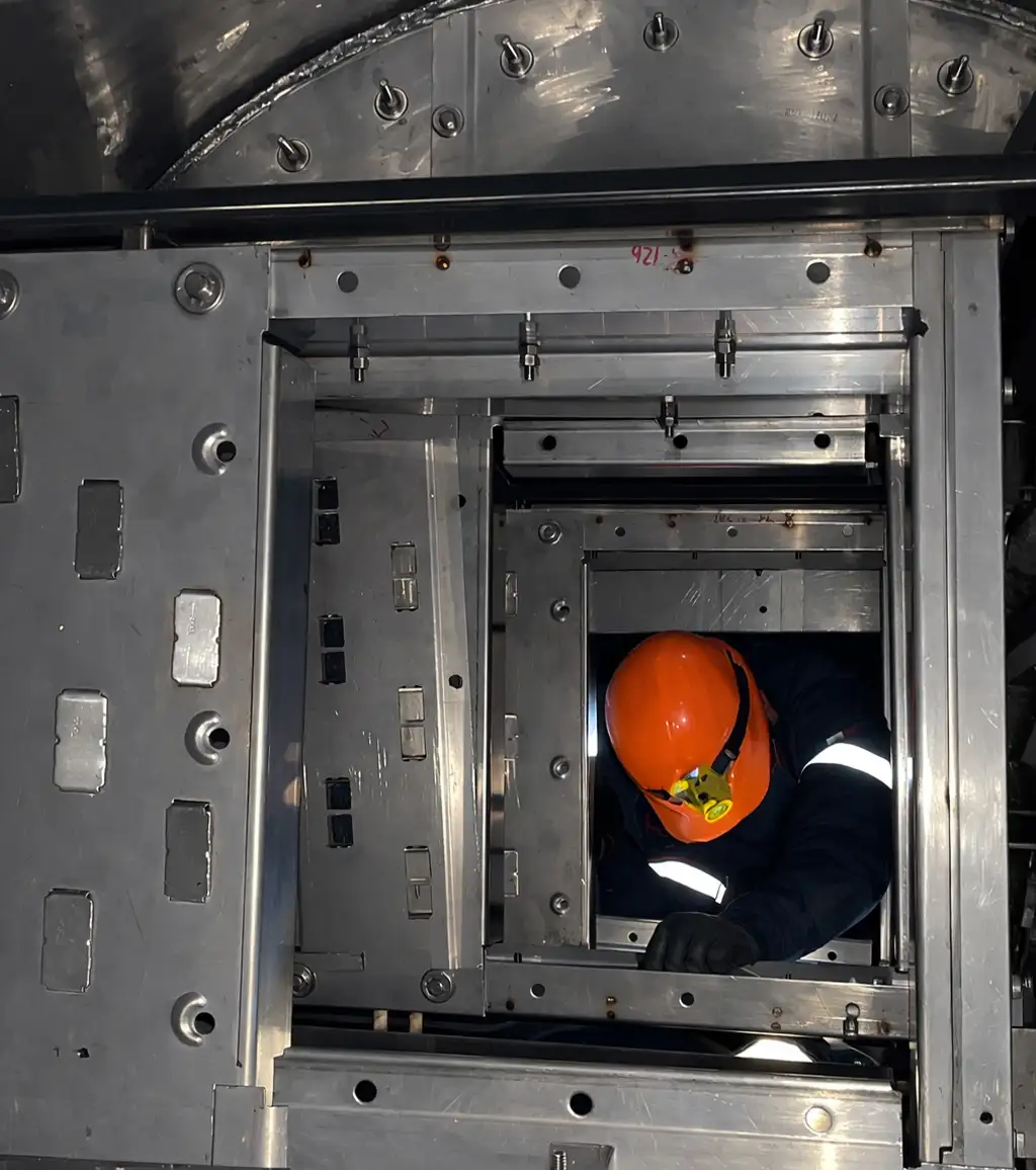 soporte-instalacion-de-internos-de-torre