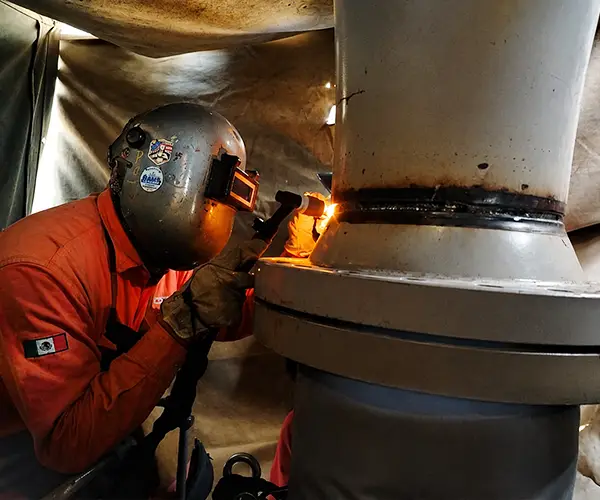 trabajos-de-soldadura-en-plantas-petroquimicas